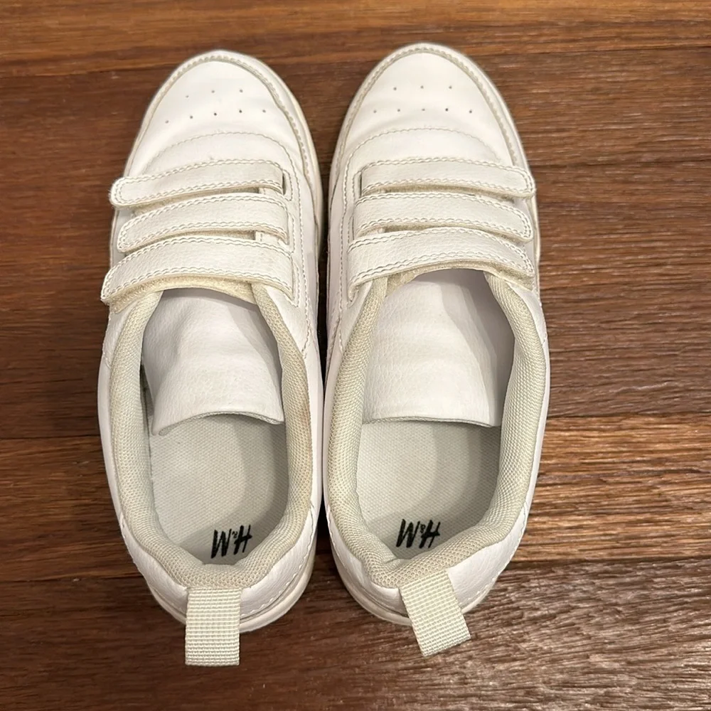 H&M Boys White Velcro Sneakers Kids Casual School Shoes EUR 34 US 2.5